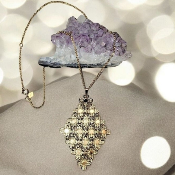 Sarah Coventry Gold Tone Shimmering Movement Mesh Link Pendant Vintage Necklace - Picture 1 of 8